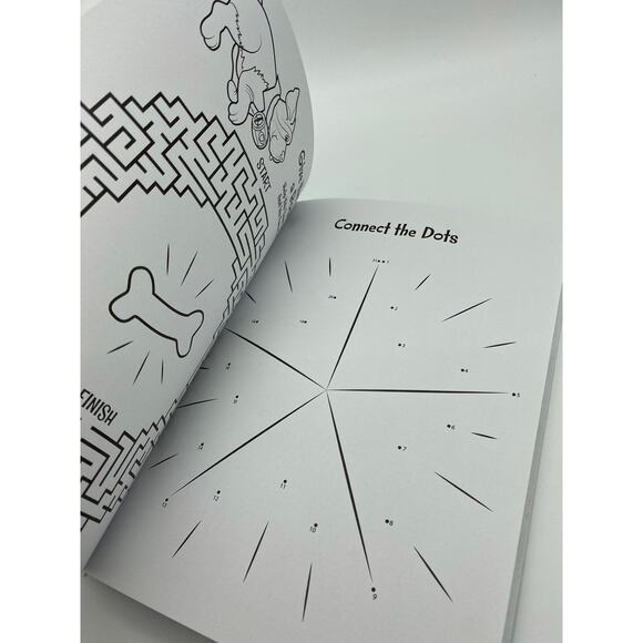 Elf on the Shelf Holiday Coloring and Activity Book - Picture 4 of 5